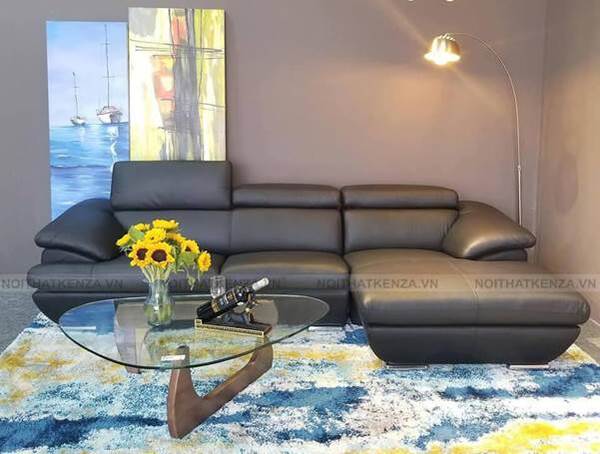 Vẻ đẹp của sofa da bò không chỉ nằm ở phần da mà còn là sự kết hợp giữa khung ghế và da ghế, tạo nên vẻ đẹp hoàn hảo