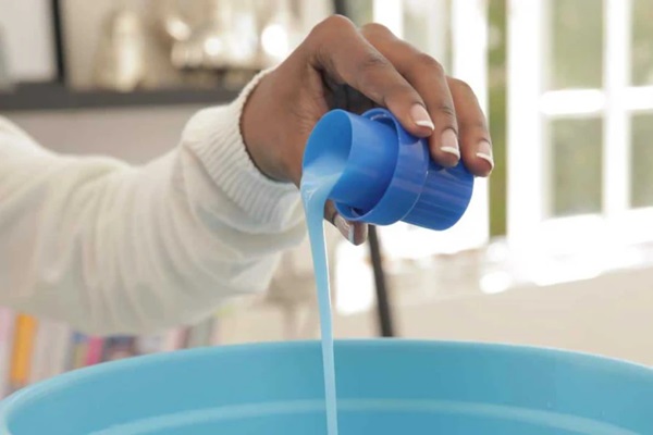 Sử dụng nước xả vải đậm đặc để duy trì hương thơm